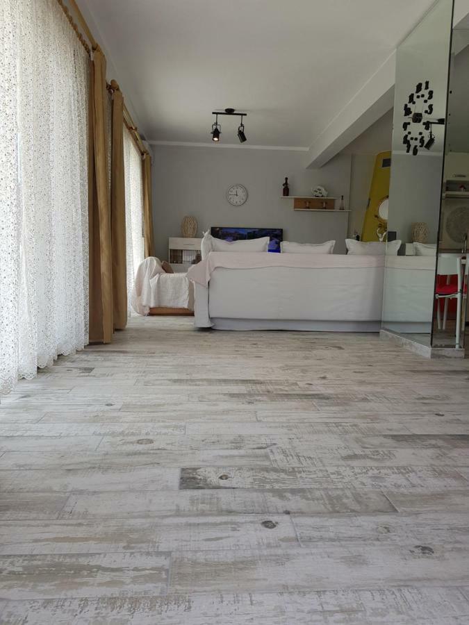 Nautilus Guest House Nea Iraklitsa Eksteriør bilde